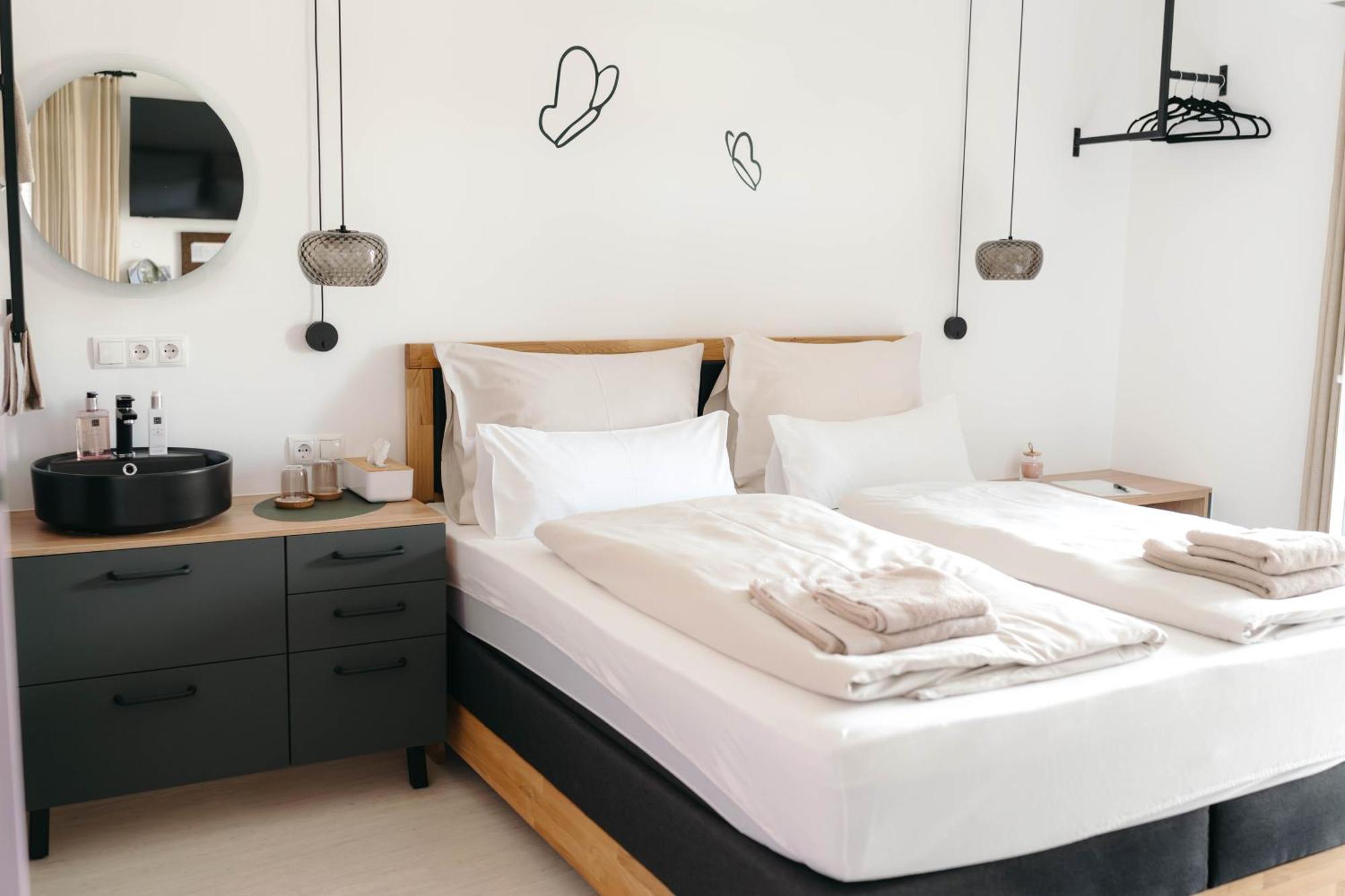 Pension Blumenwiese - Mitten Im Thermenland Burgau Luaran gambar