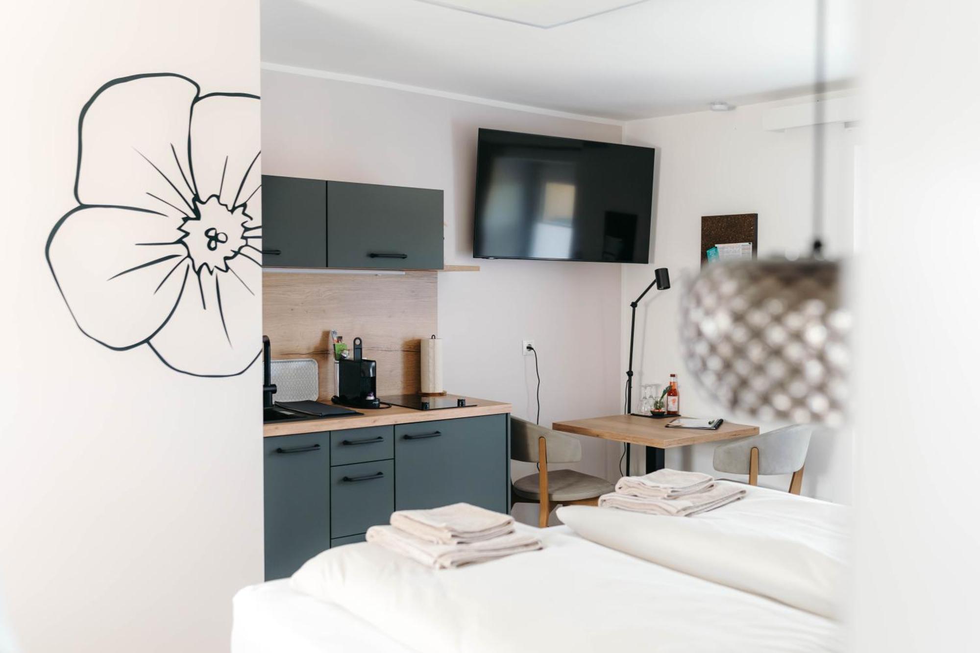 Pension Blumenwiese - Mitten Im Thermenland Burgau Luaran gambar
